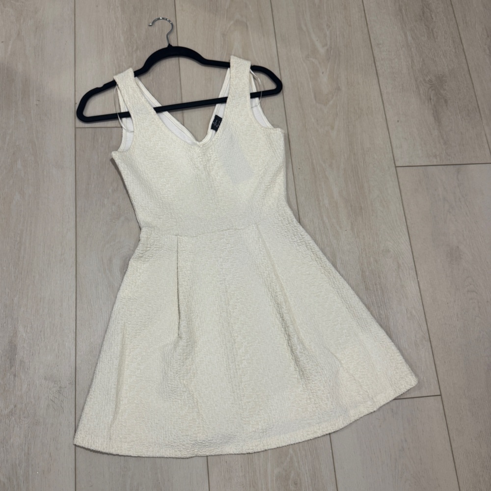 Zara Cream Sleeveless Dress